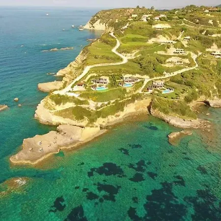Kleismata Sleeps 6 *