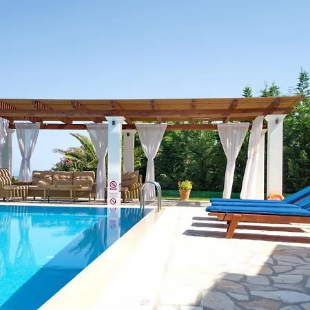 Villa Kleismata Sleeps 6 Klismata
