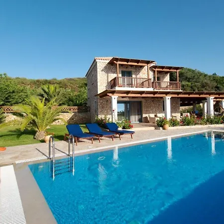 Kleismata Sleeps 6