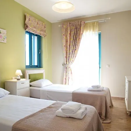 Kleismata Sleeps 6 Villa *