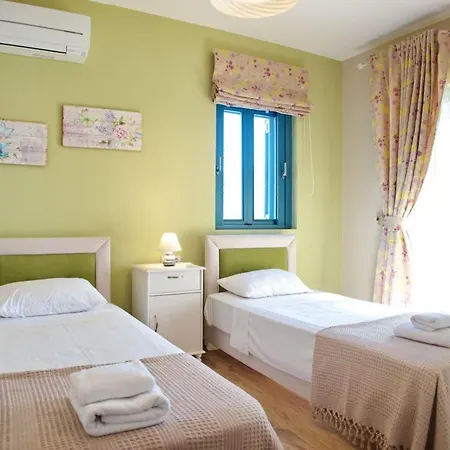 Villa Kleismata Sleeps 6 Klismata